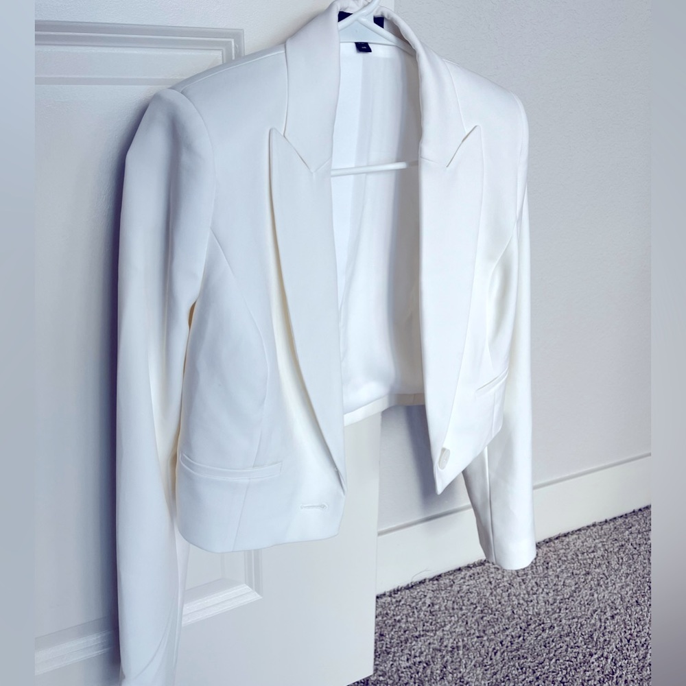 Express Off-white Cropped Blazer